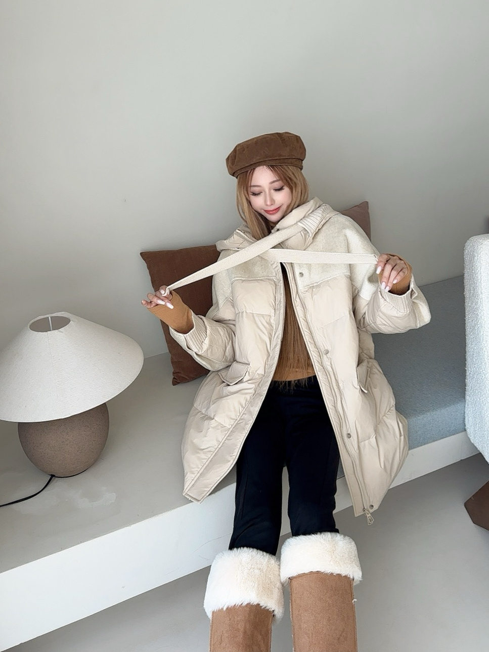Max 26fw knit contract hooded down jacket