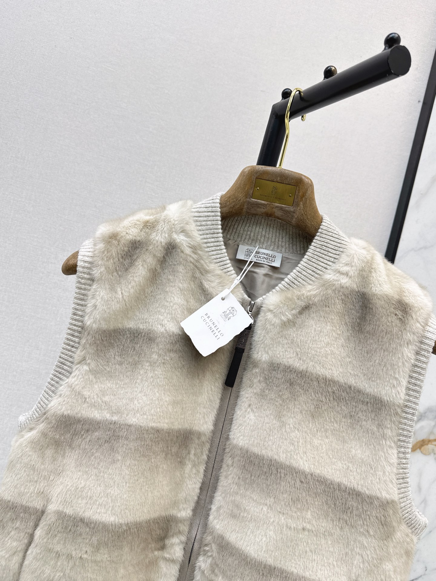 Brun 26fw down vest