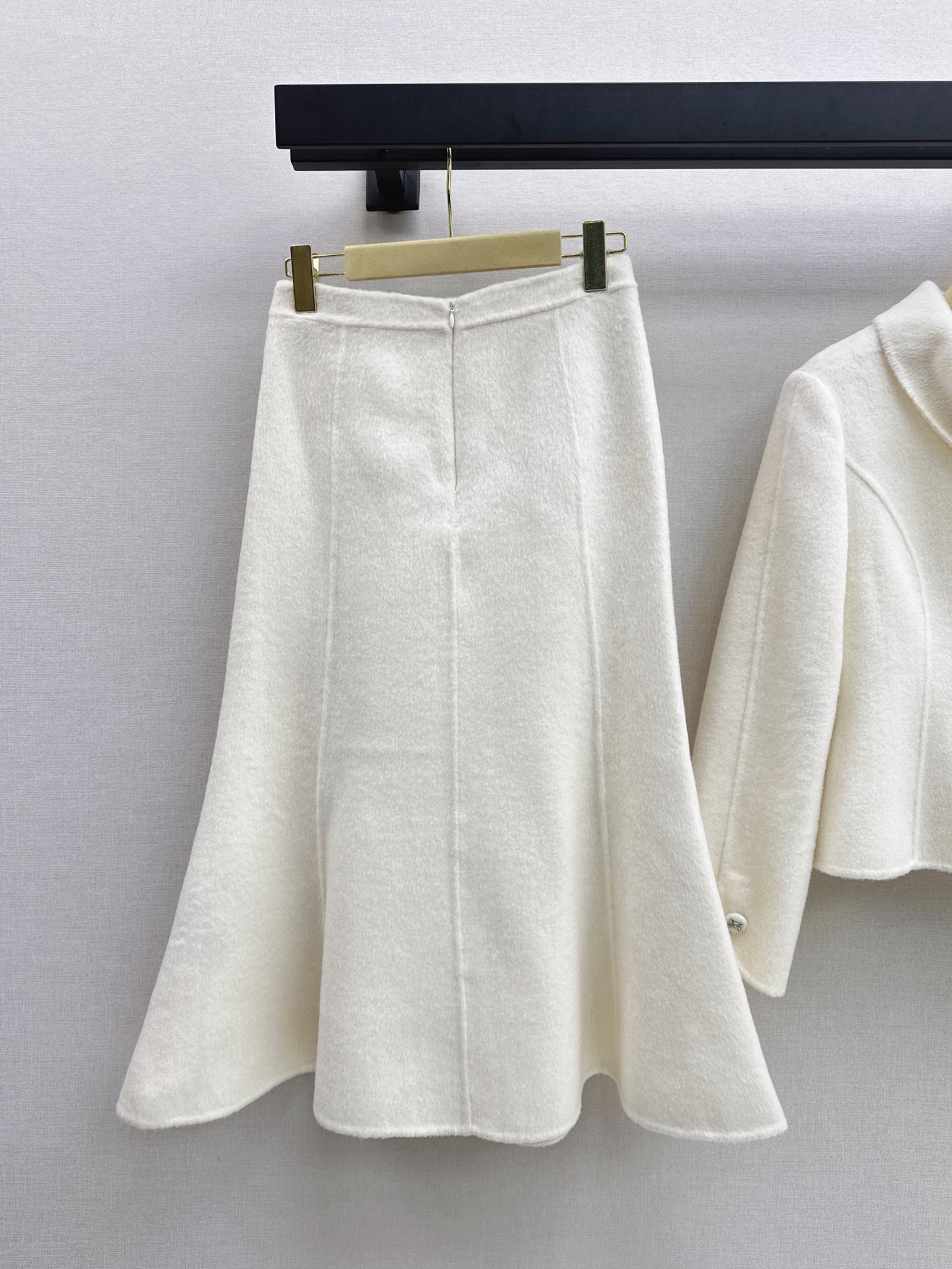 Miu 26fw woolen cropped jacket mermaid skirt sets