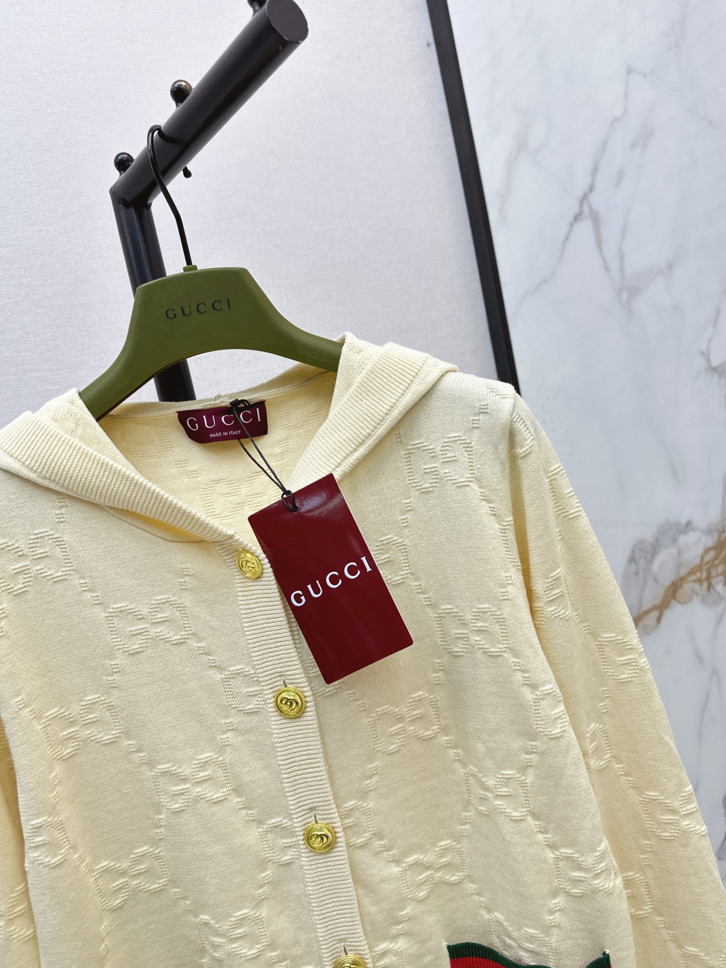 Guc 26fw hooded knit cardigan