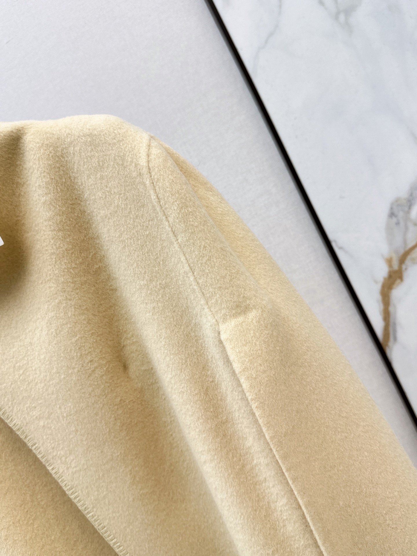 Max 26fw woolen cape overcoats