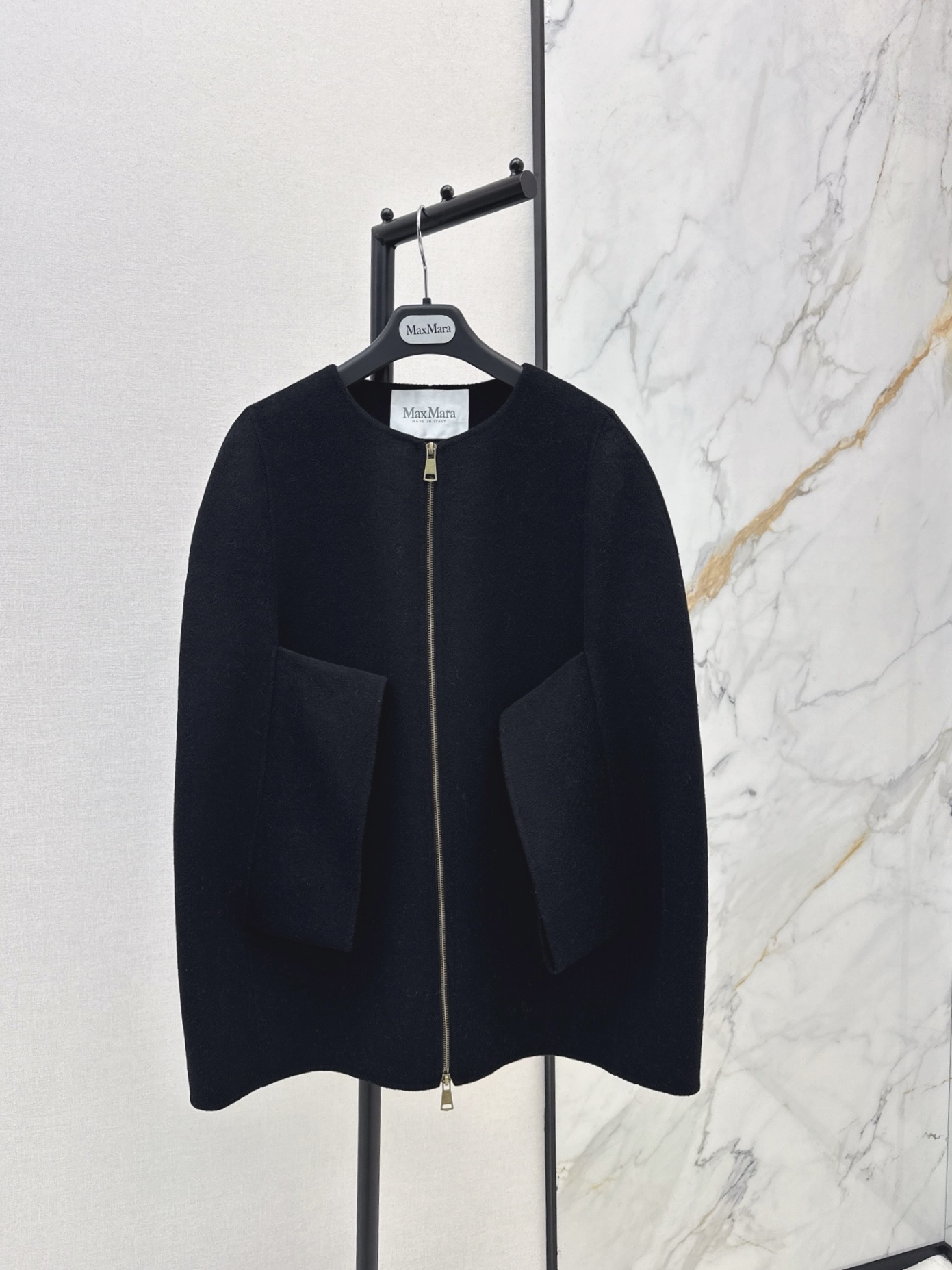 Max 26fw dolman sleeve overcoats