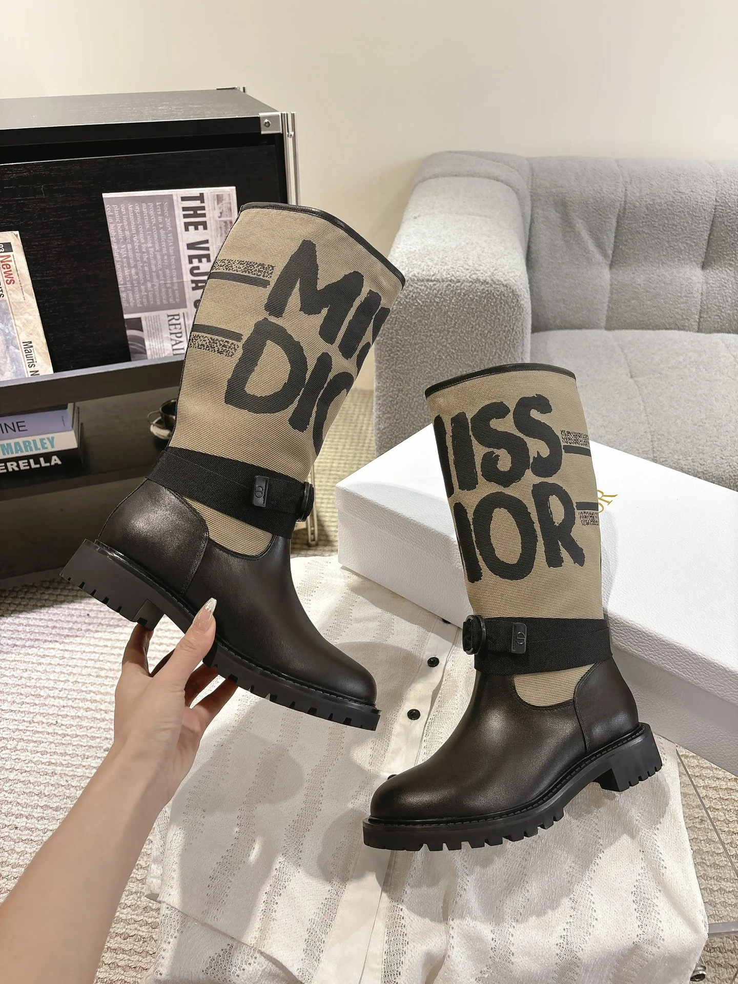 CD 25fw half boots