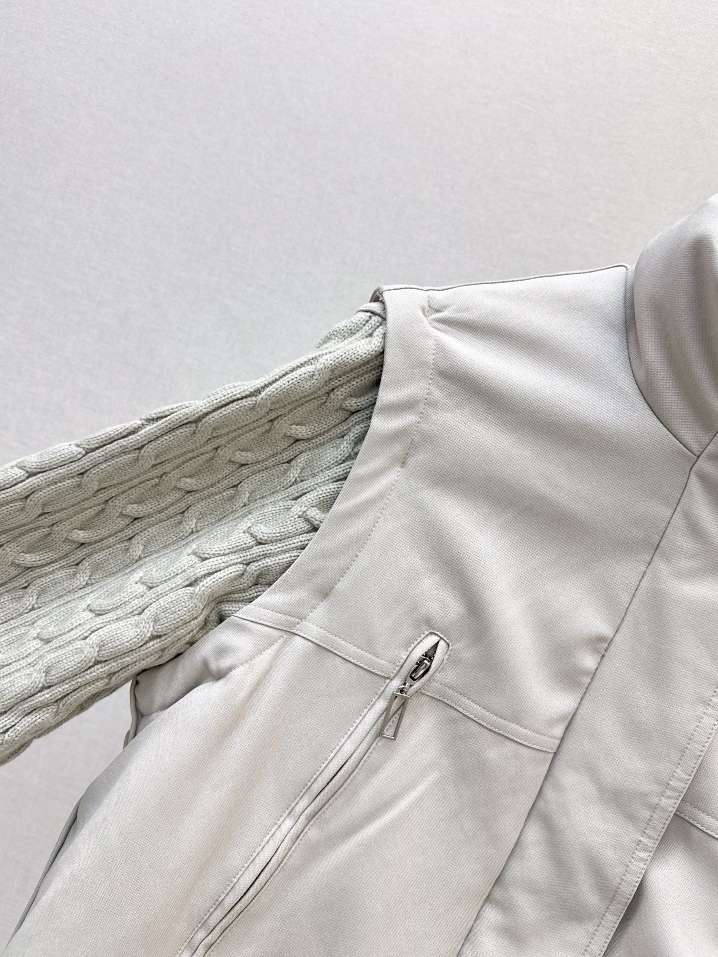Bott 26fw detachable sleeve knit contract down jacket