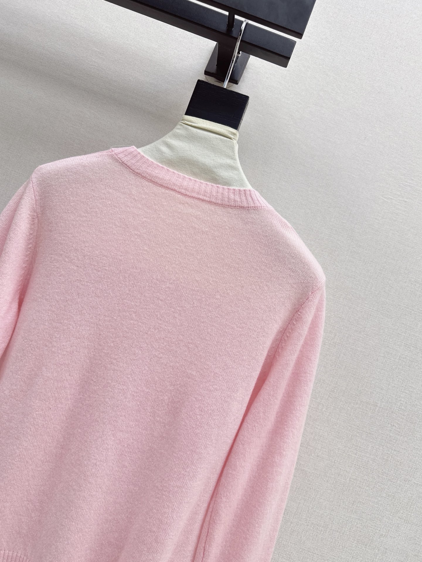 Monc 26fw embroidery knitwear