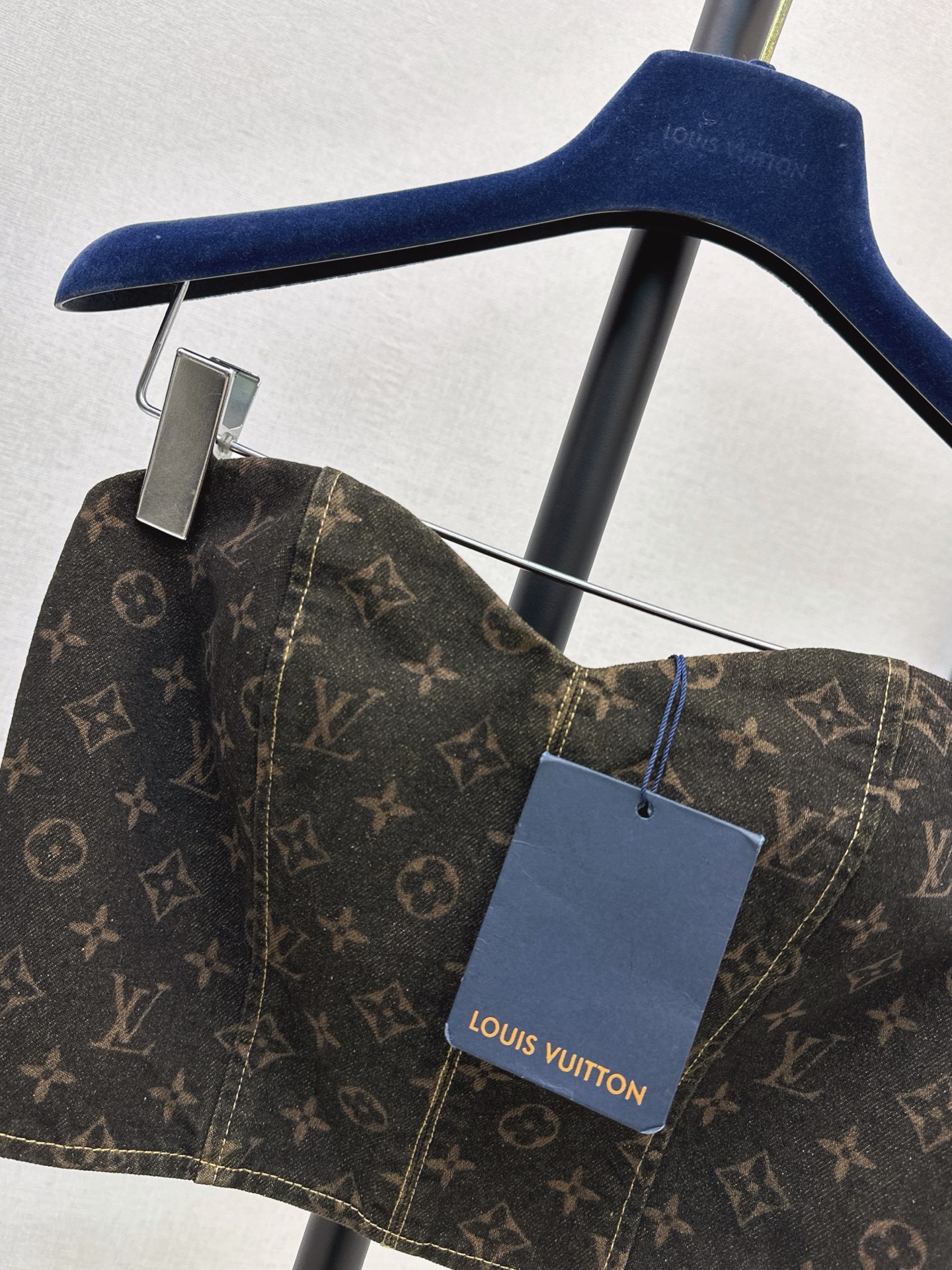 Loui 26fw denim camisole