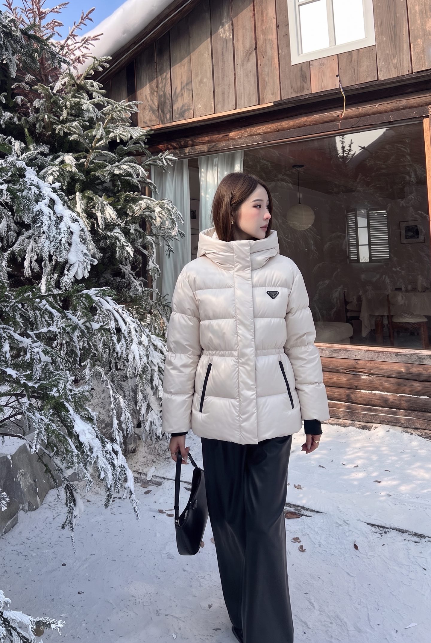 Pra 26fw hooded drawsting down jacket