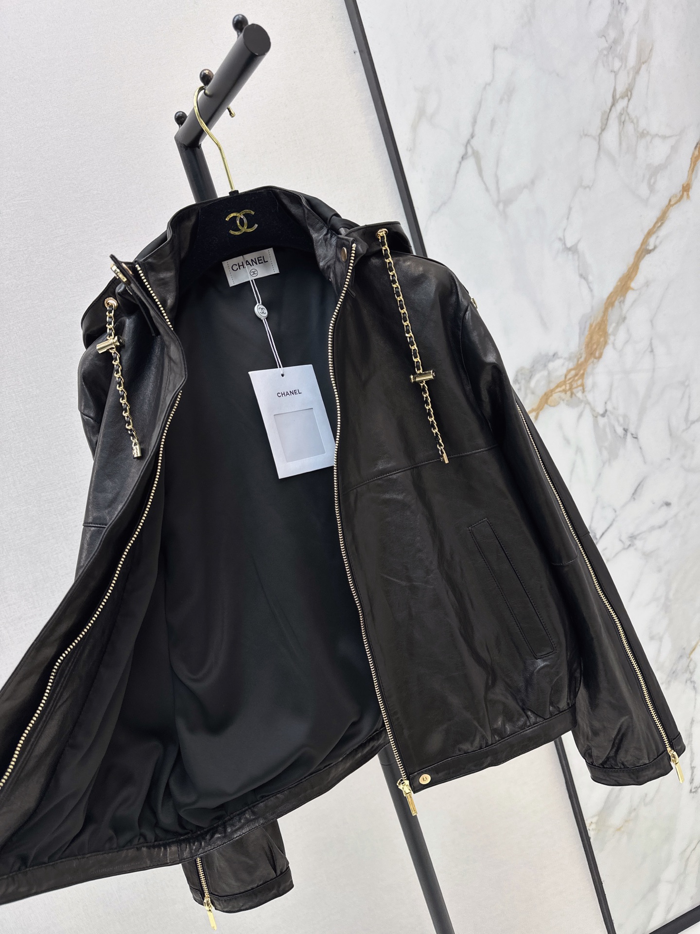 Chan 26ss leather hooded jacket