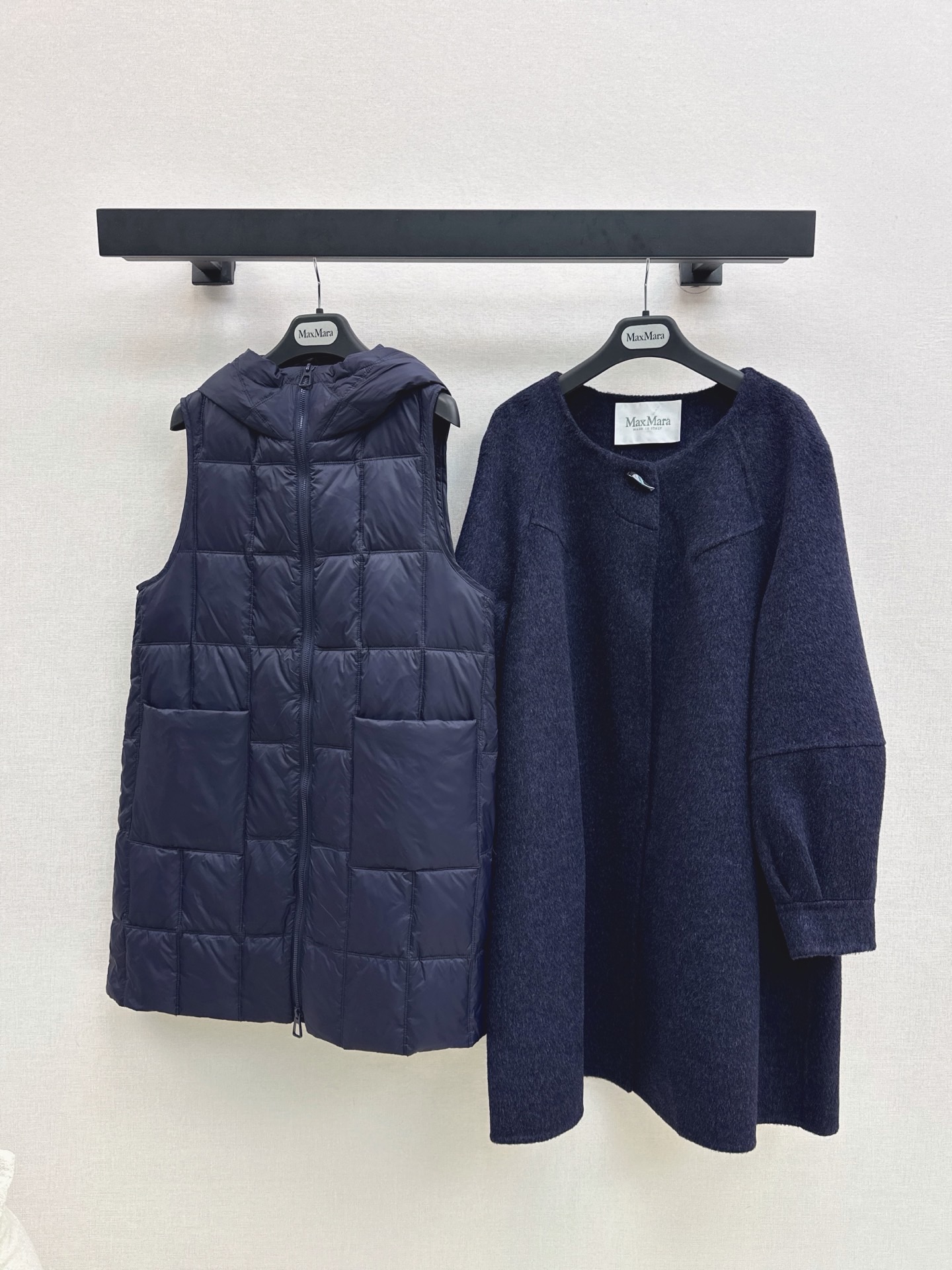 Max 26fw hooded down vest overcoats sets
