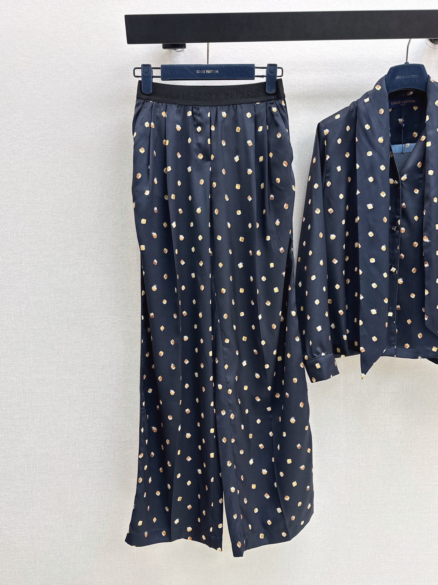 Loui 26ss ribbon shirt pants sets