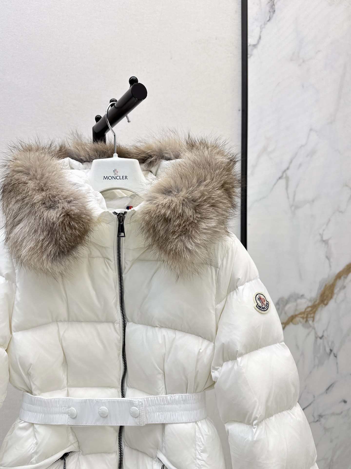 Monc 26fw hooded down jacket