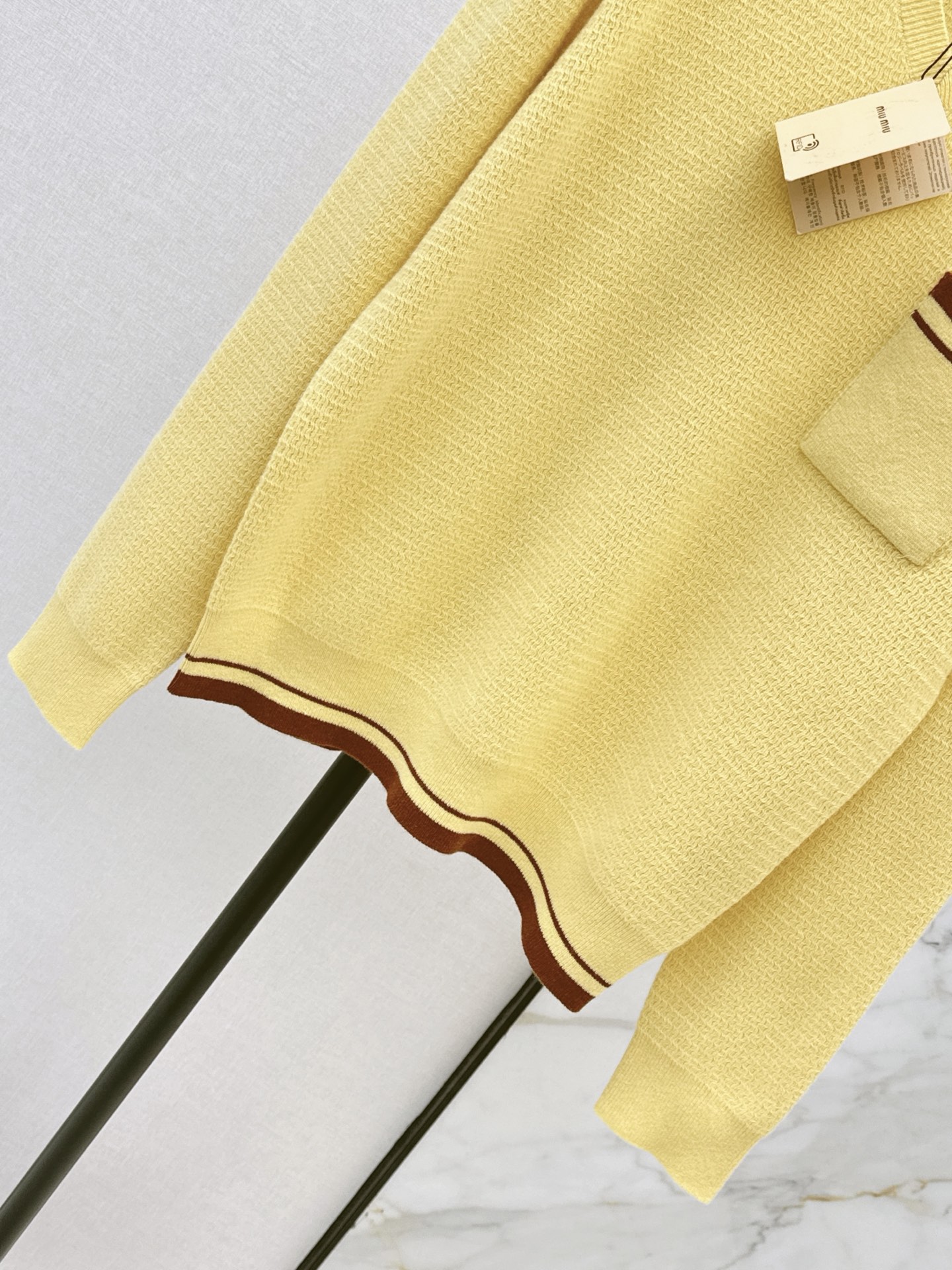 Miu 26fw cashmere knit sweater