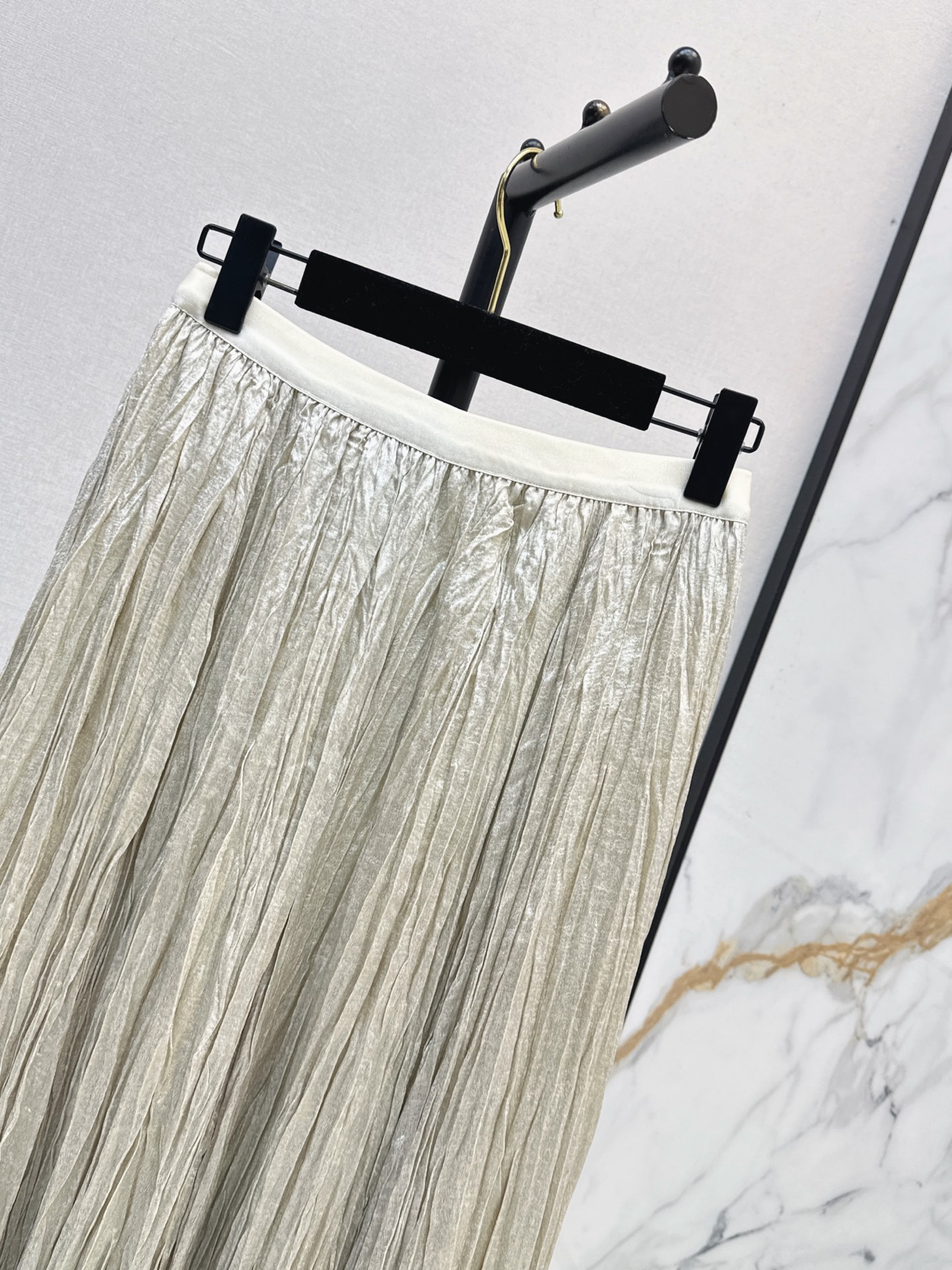 Chan 26fw pleated skirt