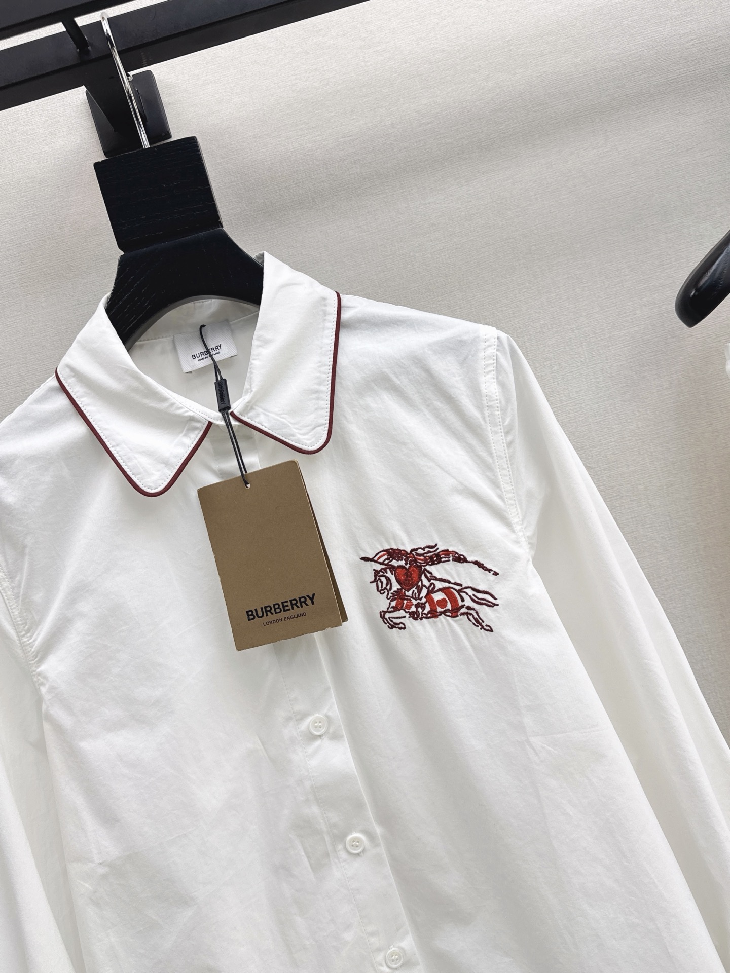 Burb 26fw embroidery shirt
