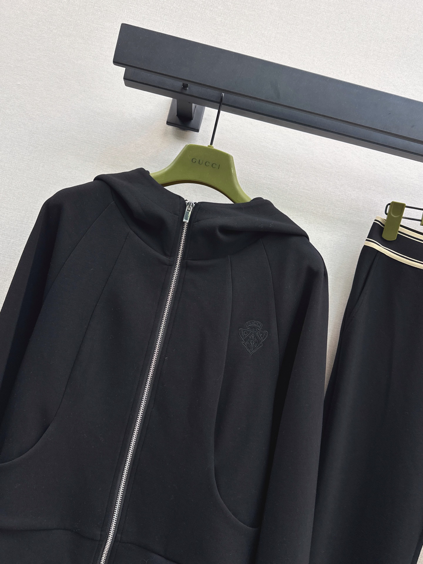 Guc 26fw casual hooded jacket pants sets