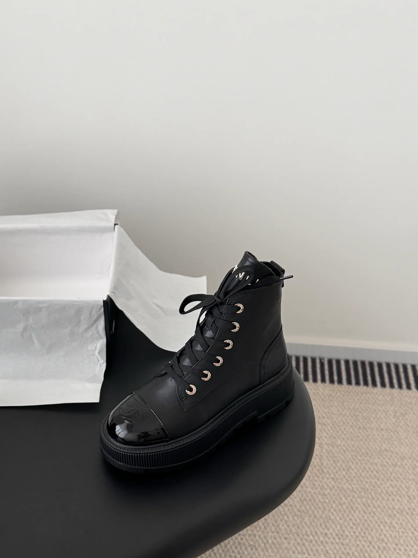 Chan 25fw ankle boots