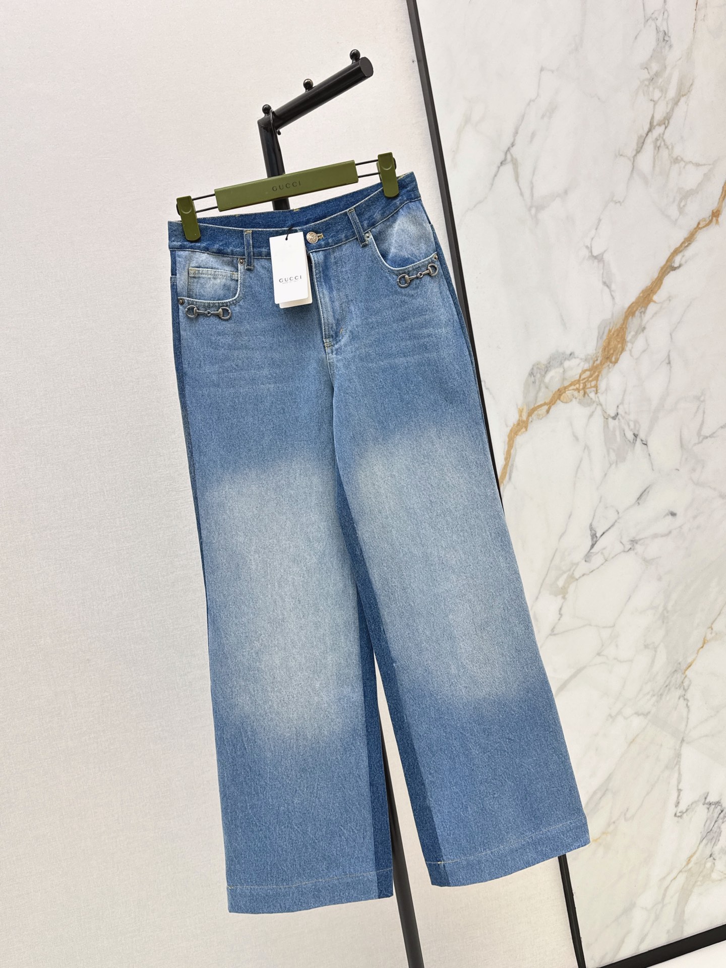Guc 26fw wide-leg jeans