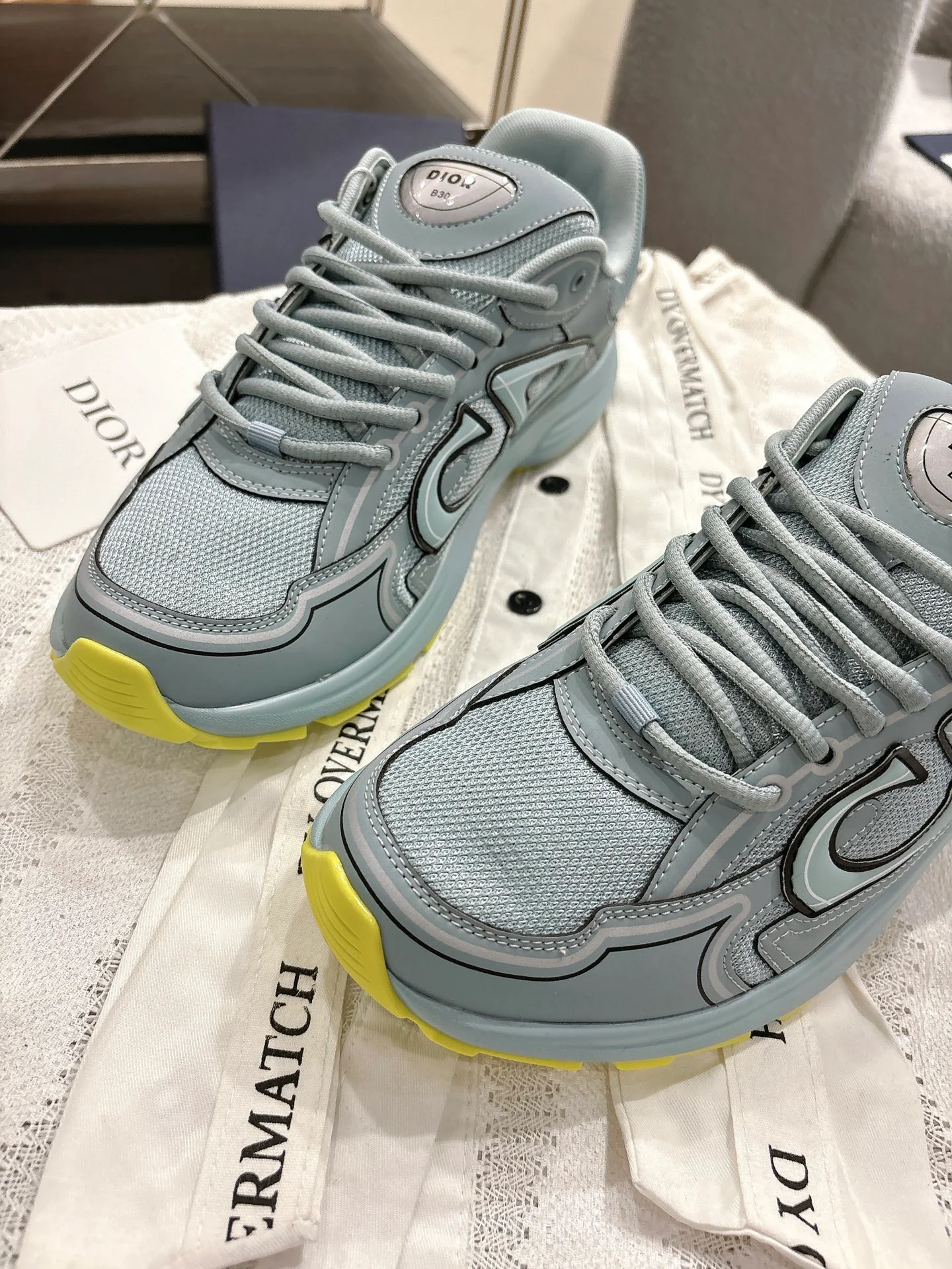 CD 25fw dad's shoes