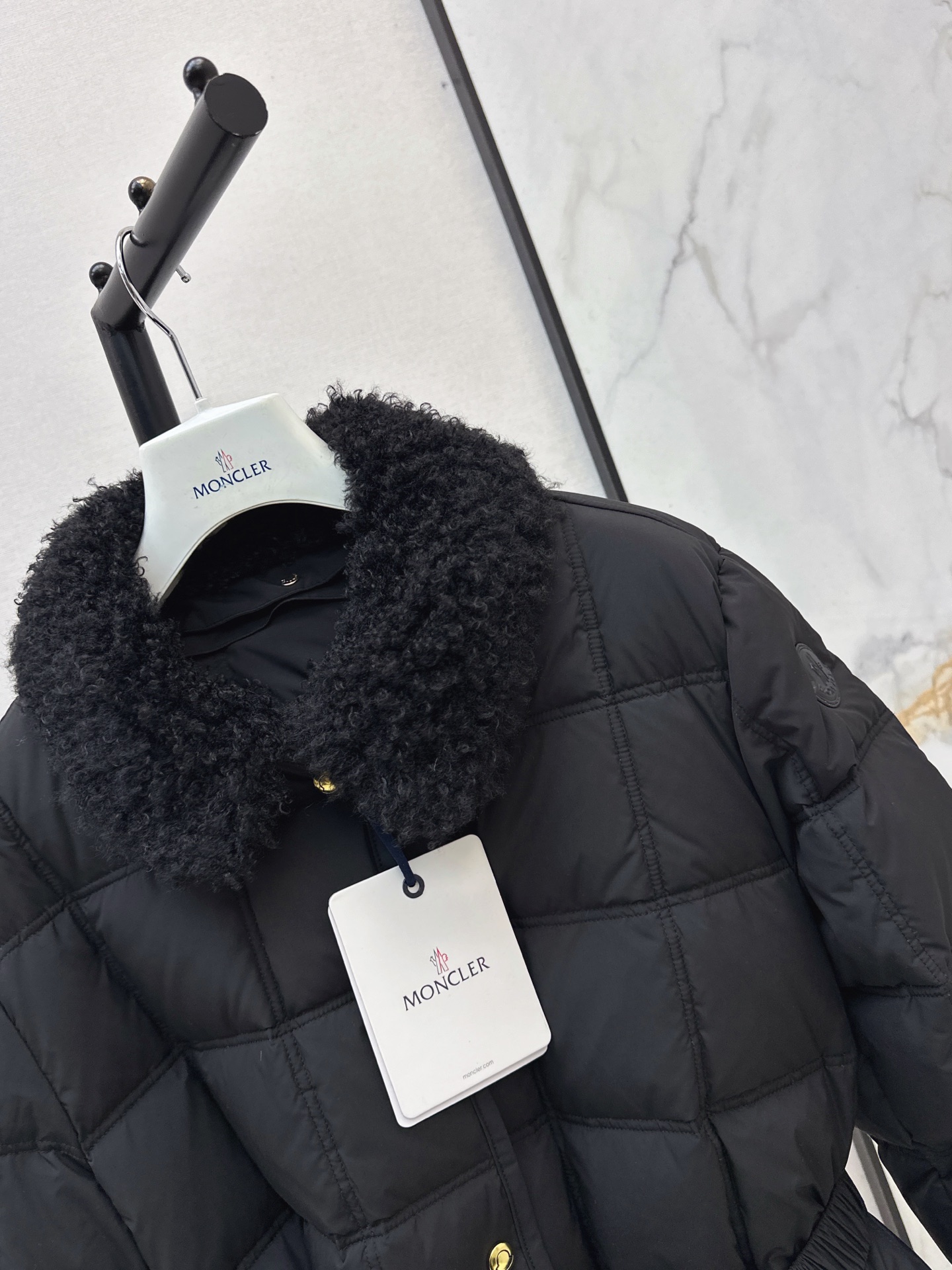 Monc 26fw down jacket