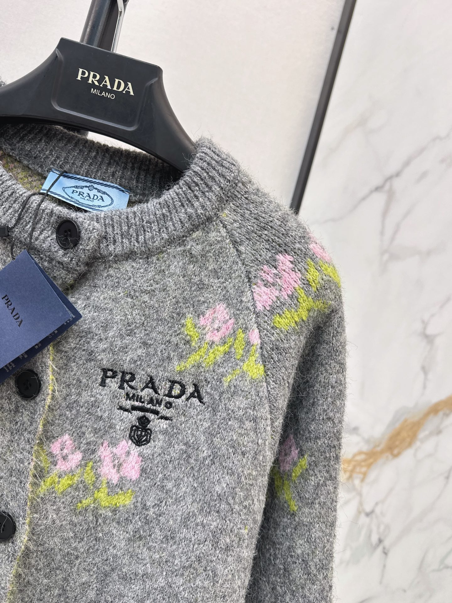 Pra 26fw floaral jacquard cardigan
