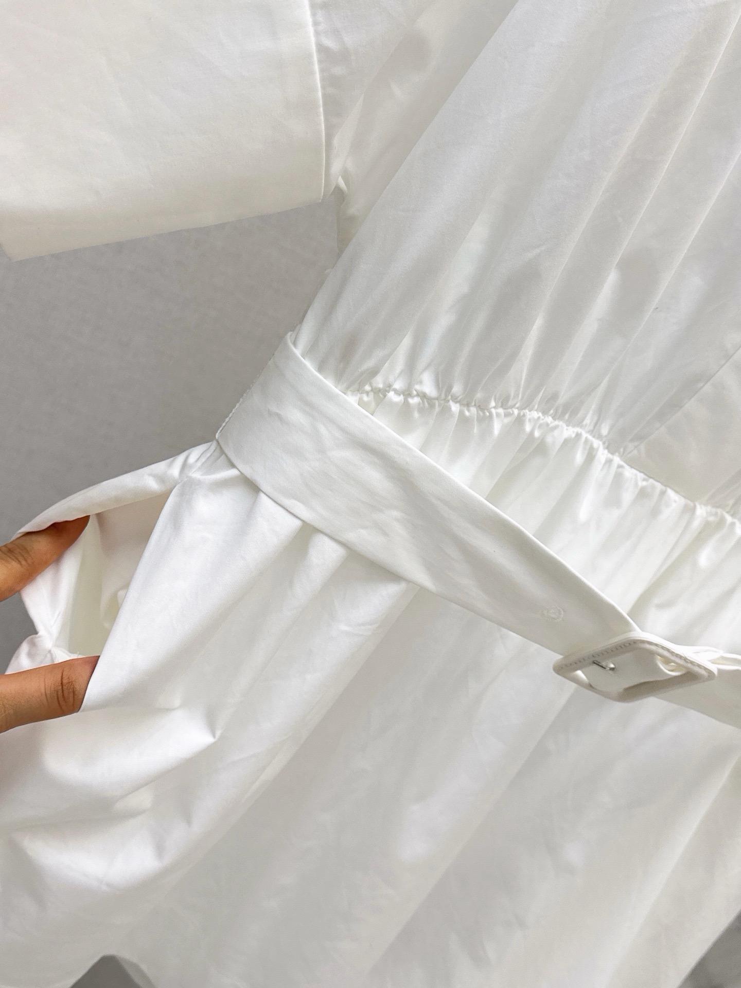 Giv 26ss belted shirt dress